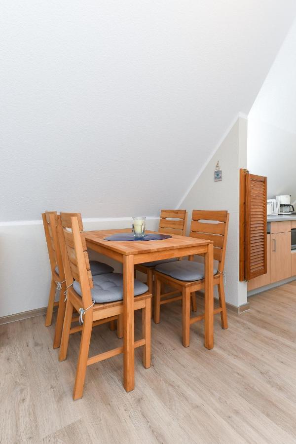 Ferienwohnung Langeoog Inselhaus am Deich Neuharlingersiel Exterior foto